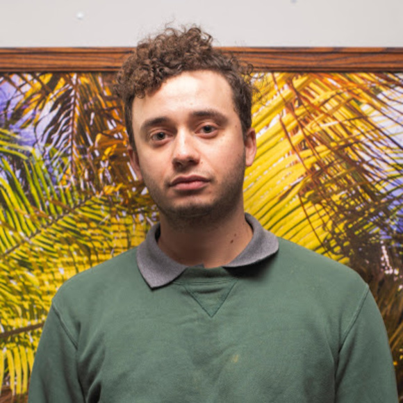 Meet your Posher, Jonathan - Picture 1 of 1
